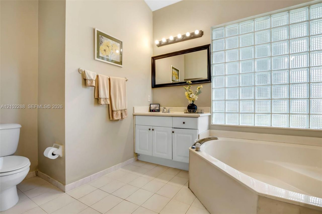 17315 SW 13th St, Pembroke Pines, FL 33029 Photo