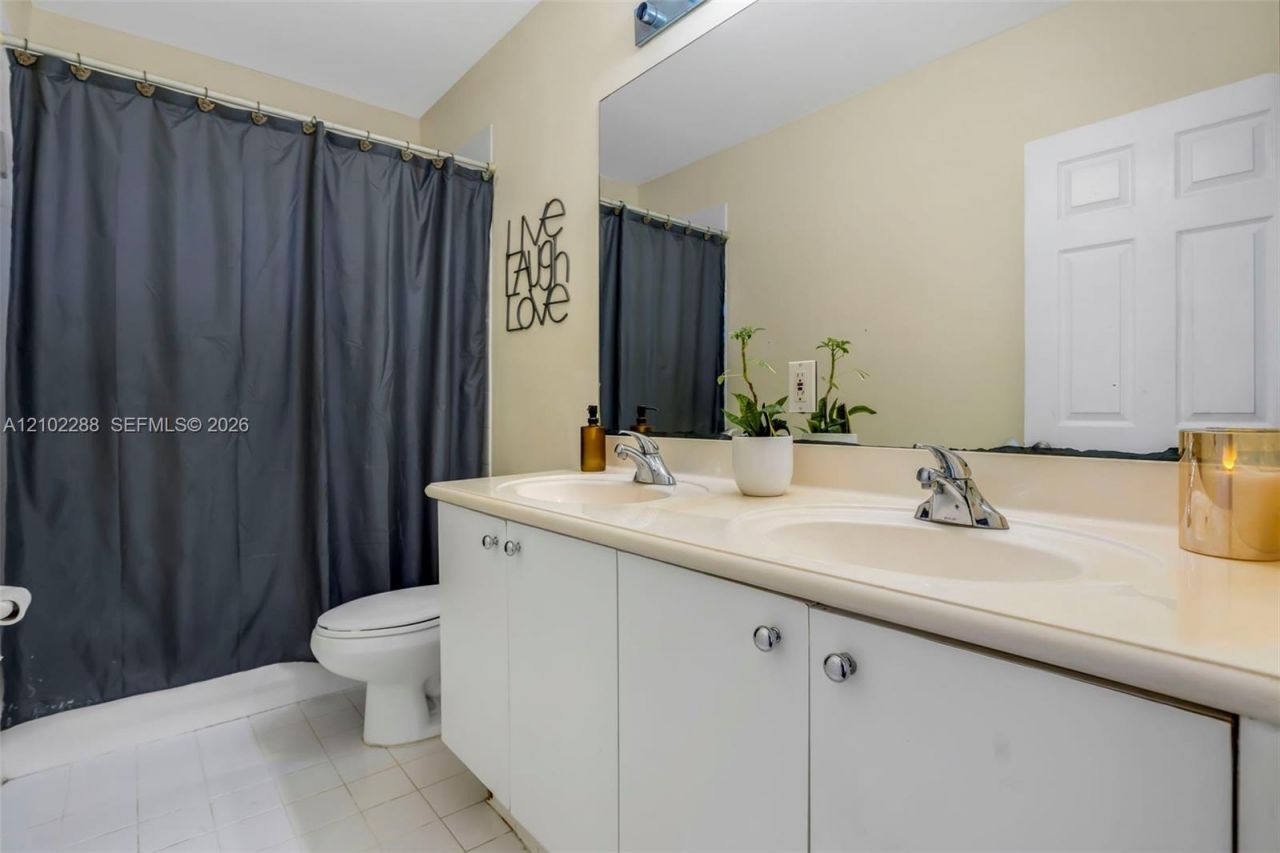17315 SW 13th St, Pembroke Pines, FL 33029 Photo