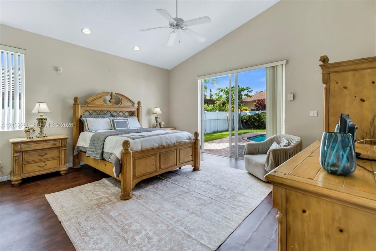 17315 SW 13th St, Pembroke Pines, FL 33029 Photo