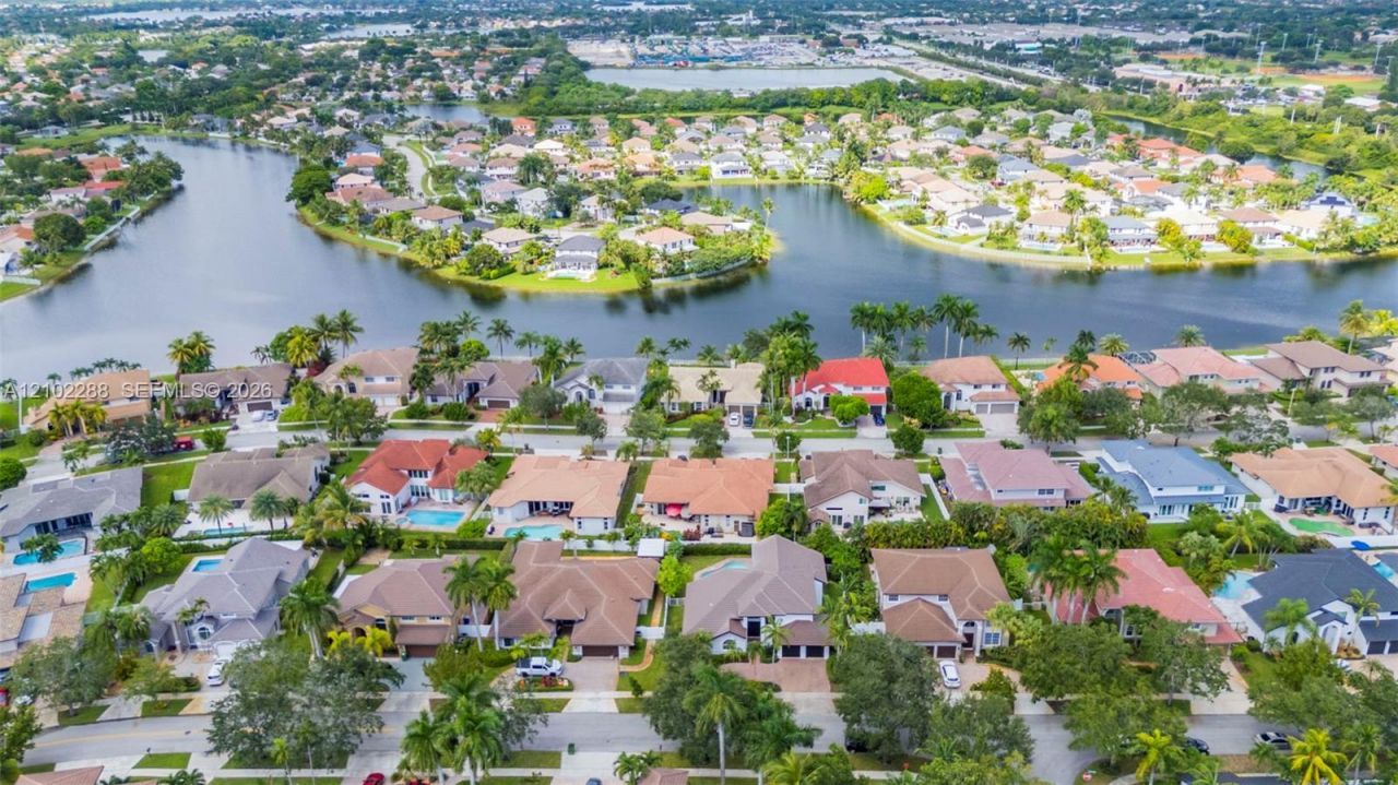 17315 SW 13th St, Pembroke Pines, FL 33029 Photo