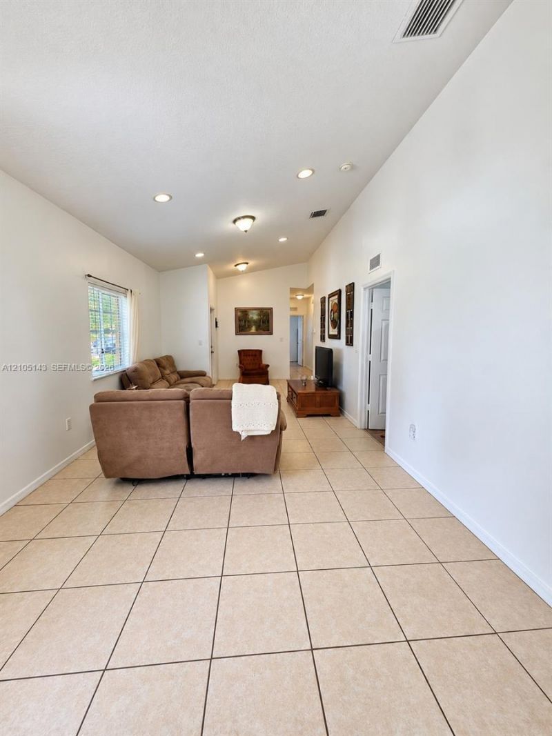 3344 NE 11th Dr , Homestead, FL 33033 Photo
