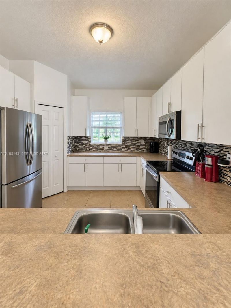 3344 NE 11th Dr , Homestead, FL 33033 Photo