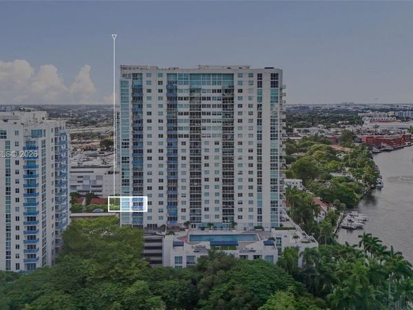 1861 NW S River Dr, Unit 1010, Miami, FL 33125