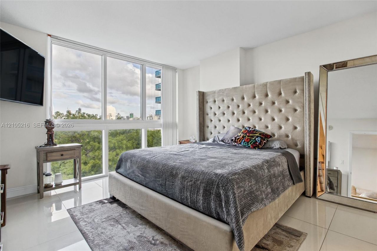 1861 NW S River Dr, Unit 1010, Miami, FL 33125 Photo