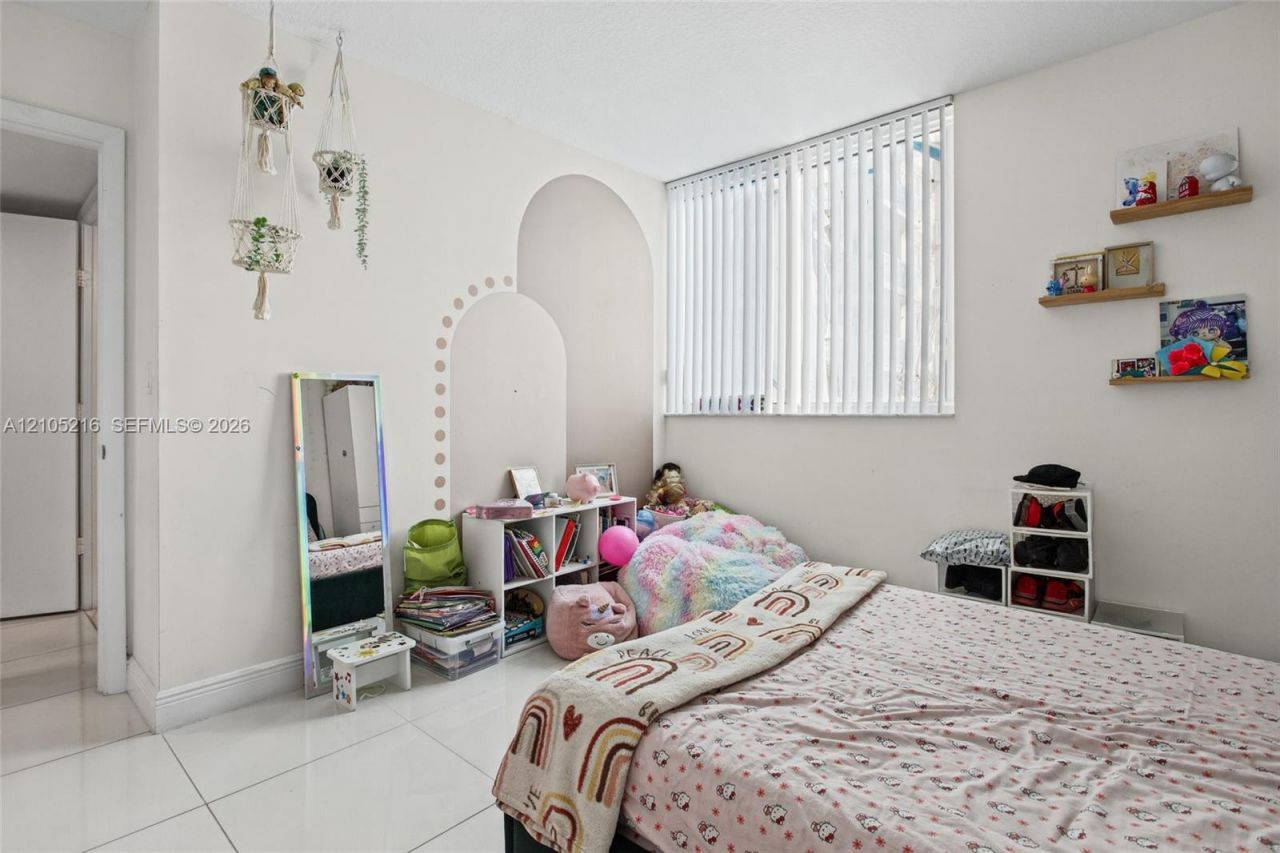 1861 NW S River Dr, Unit 1010, Miami, FL 33125 Photo