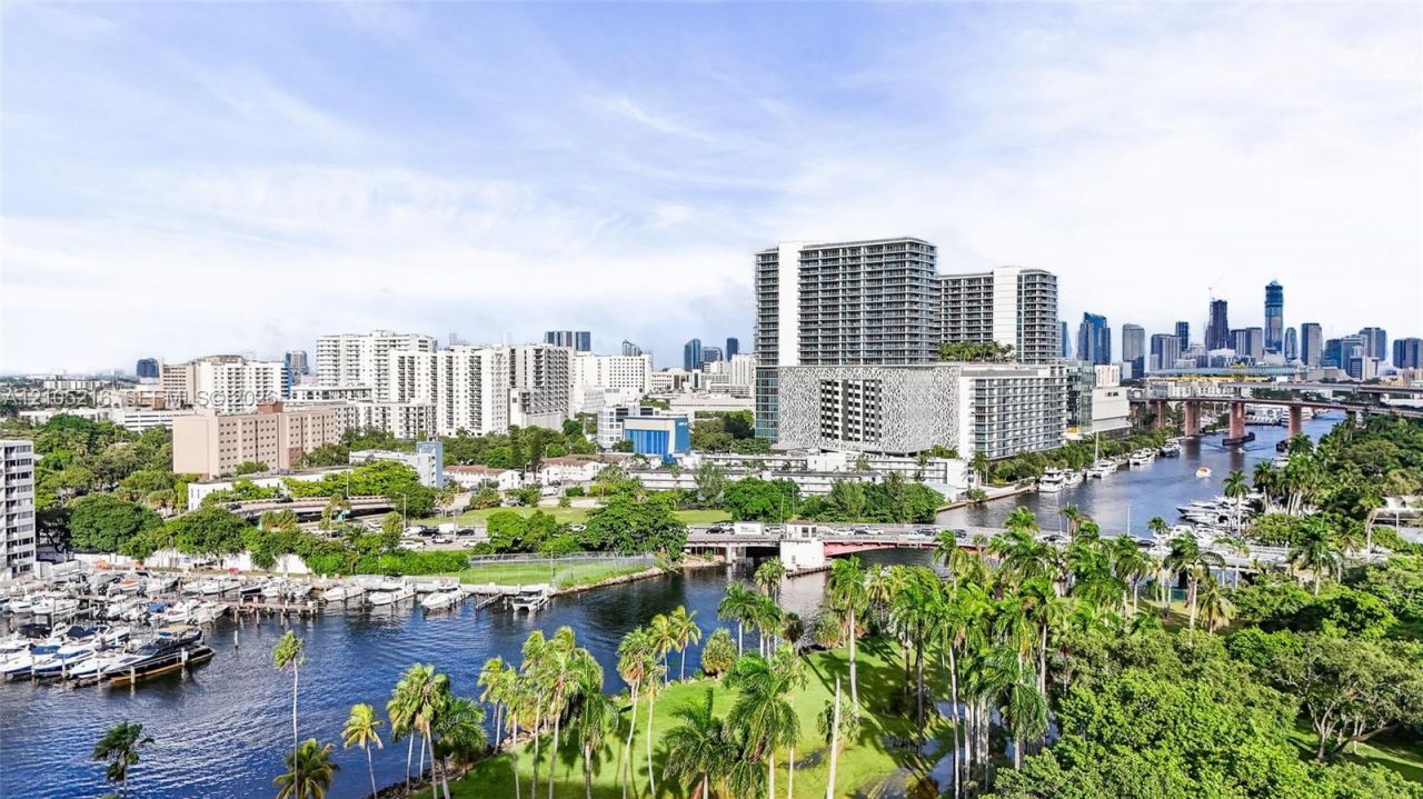 1861 NW S River Dr, Unit 1010, Miami, FL 33125 Photo