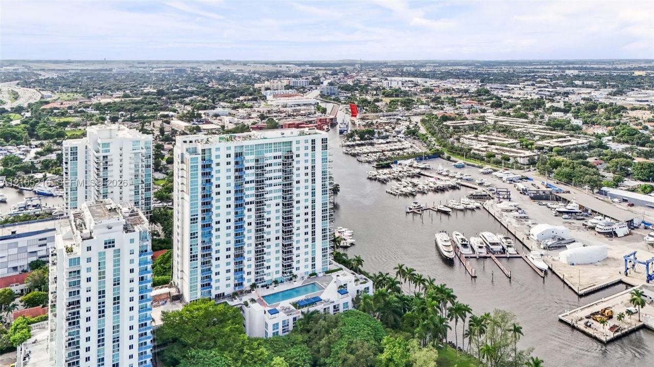 1861 NW S River Dr, Unit 1010, Miami, FL 33125 Photo