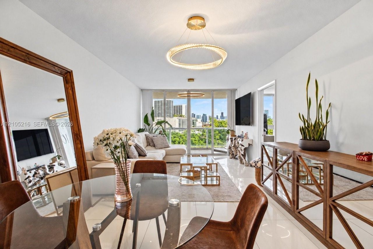 1861 NW S River Dr, Unit 1010, Miami, FL 33125 Photo