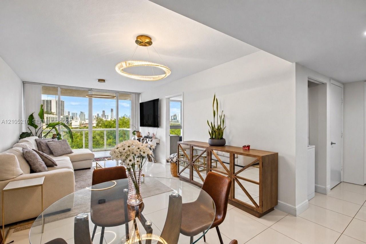 1861 NW S River Dr, Unit 1010, Miami, FL 33125 Photo