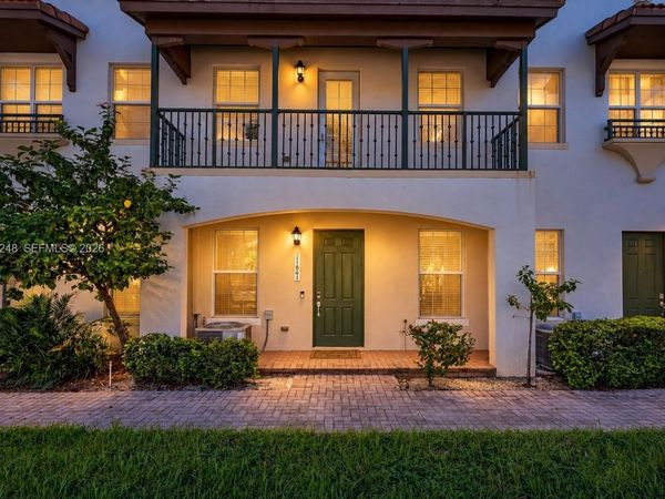 11841 SW 26th St , Unit 11841, Miramar, FL 33025