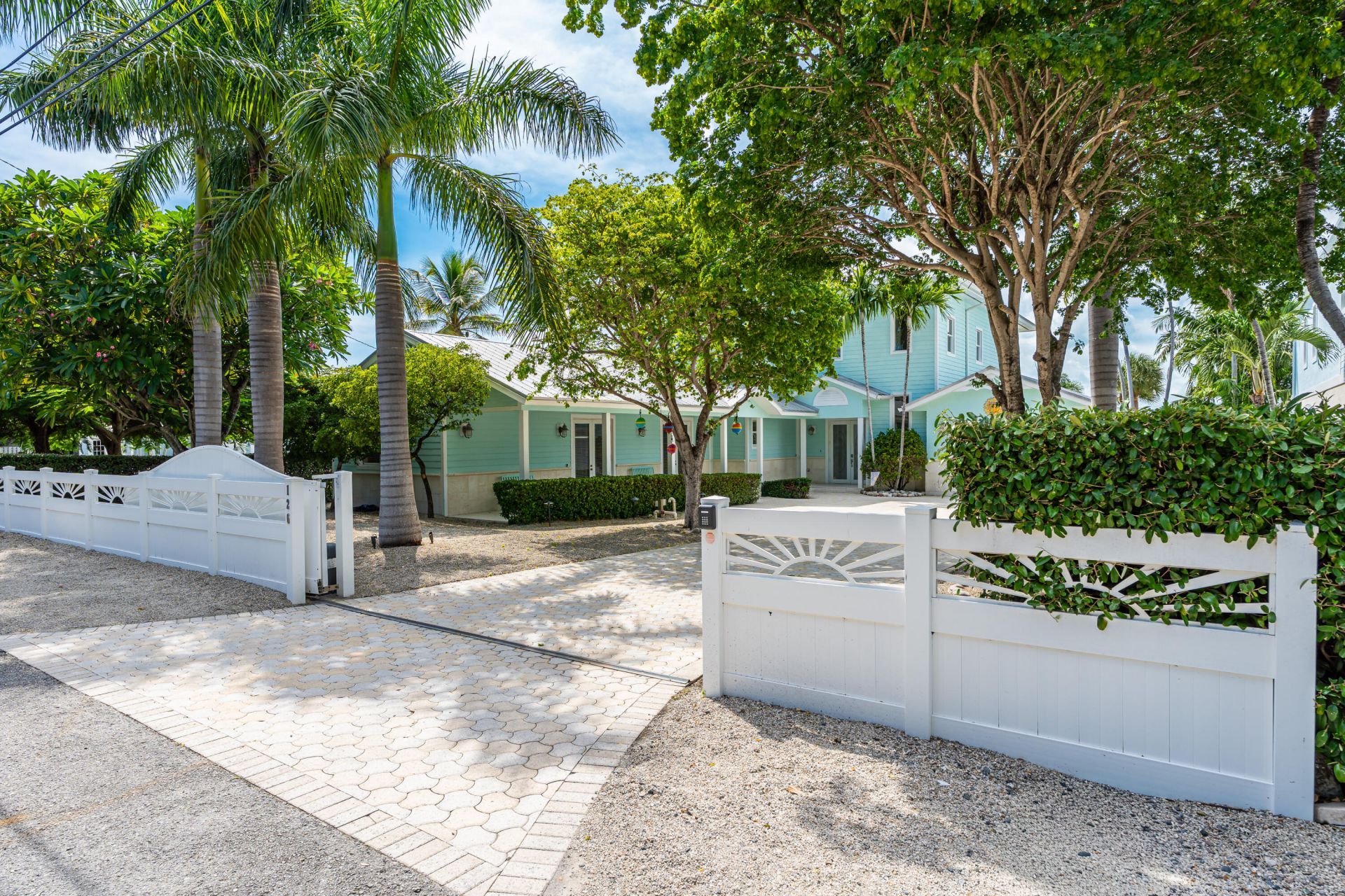 126 Point Pleasant Drive, Key Largo, FL 33037 Photo