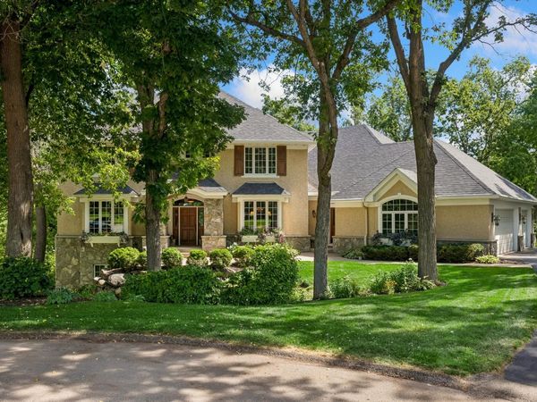 14030 Stonegate Lane, Minnetonka, MN 55345