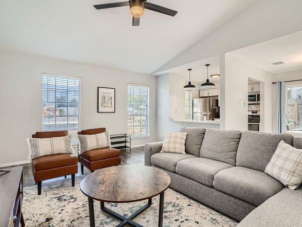 2007 Pipers Field DR, Unit A, Austin, TX 78758