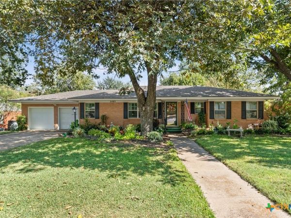 2403 N 15th Street , Temple, TX 76501