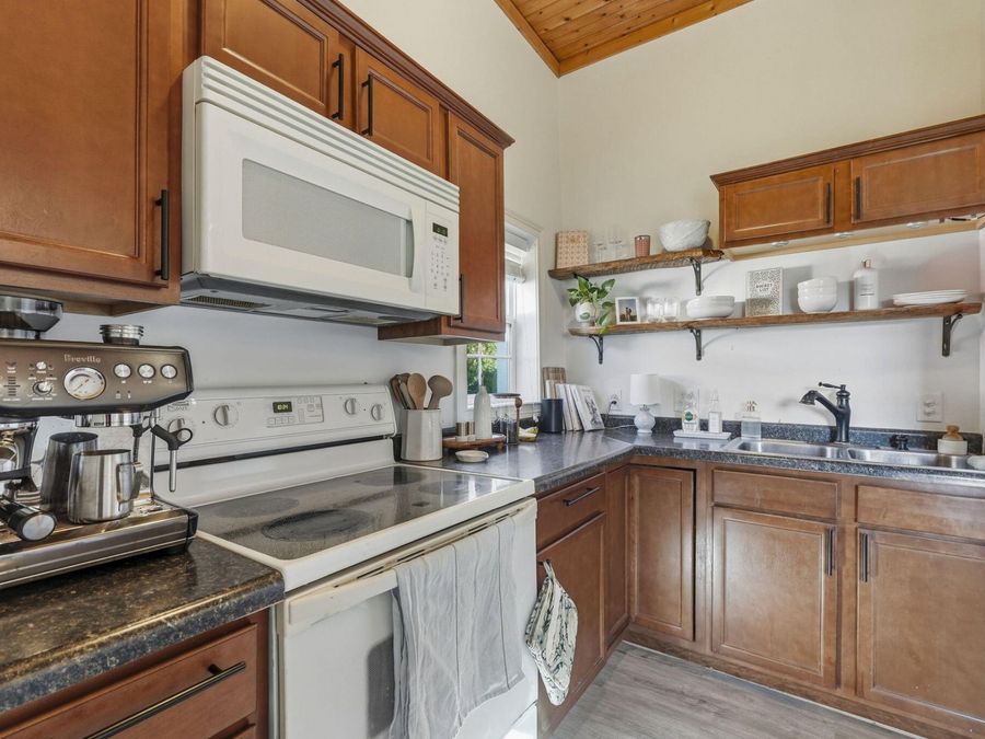 Property Image 64