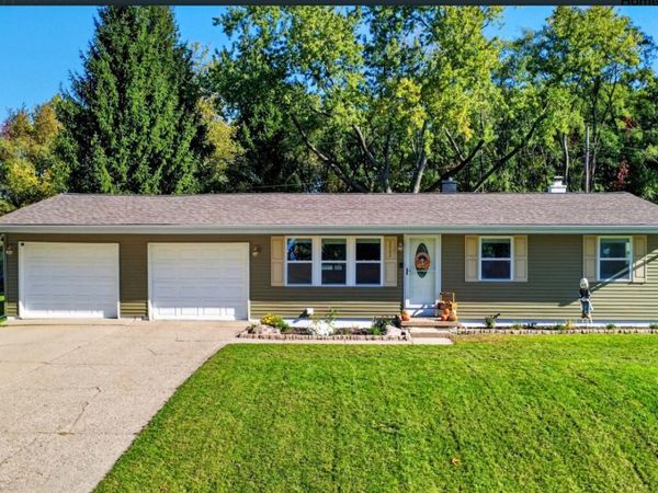 2552 Peters Street, Lake Orion, MI 48359