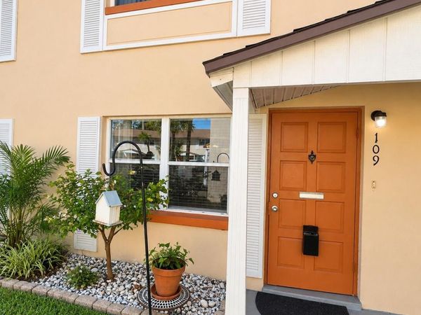 1600 S Palmetto Avenue, Unit 109, South Daytona, FL 32119