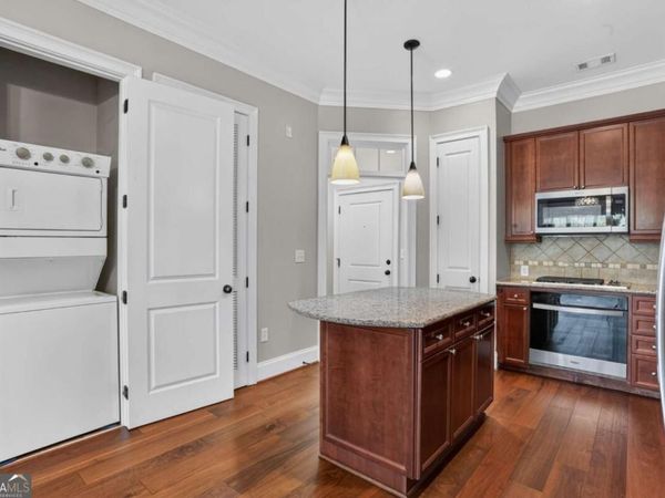 3635 E Paces Circle NE, Unit 1410, Atlanta, GA 30326