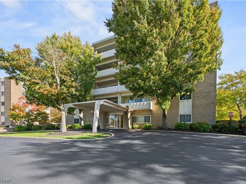2159 Wooster Road, Unit 45, Rocky River, OH 44116 Photo 1