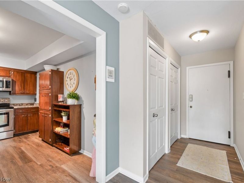 2159 Wooster Road, Unit 45, Rocky River, OH 44116 Photo 3