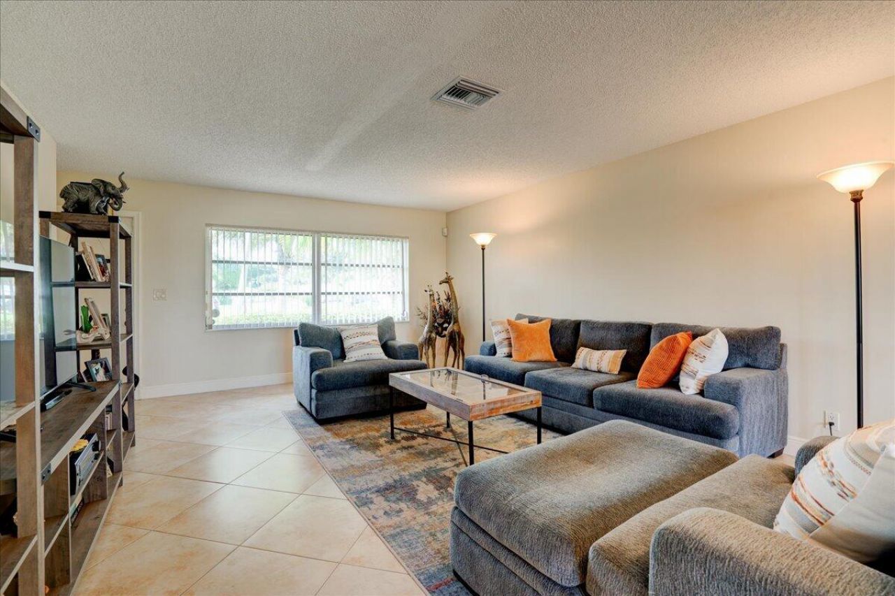 14315 Amapola Drive, Delray Beach, FL 33484 Photo