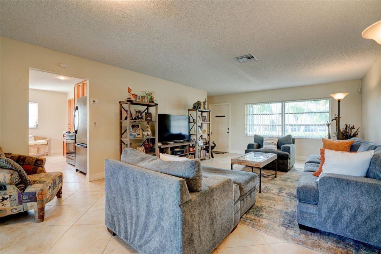 14315 Amapola Drive, Delray Beach, FL 33484 Photo