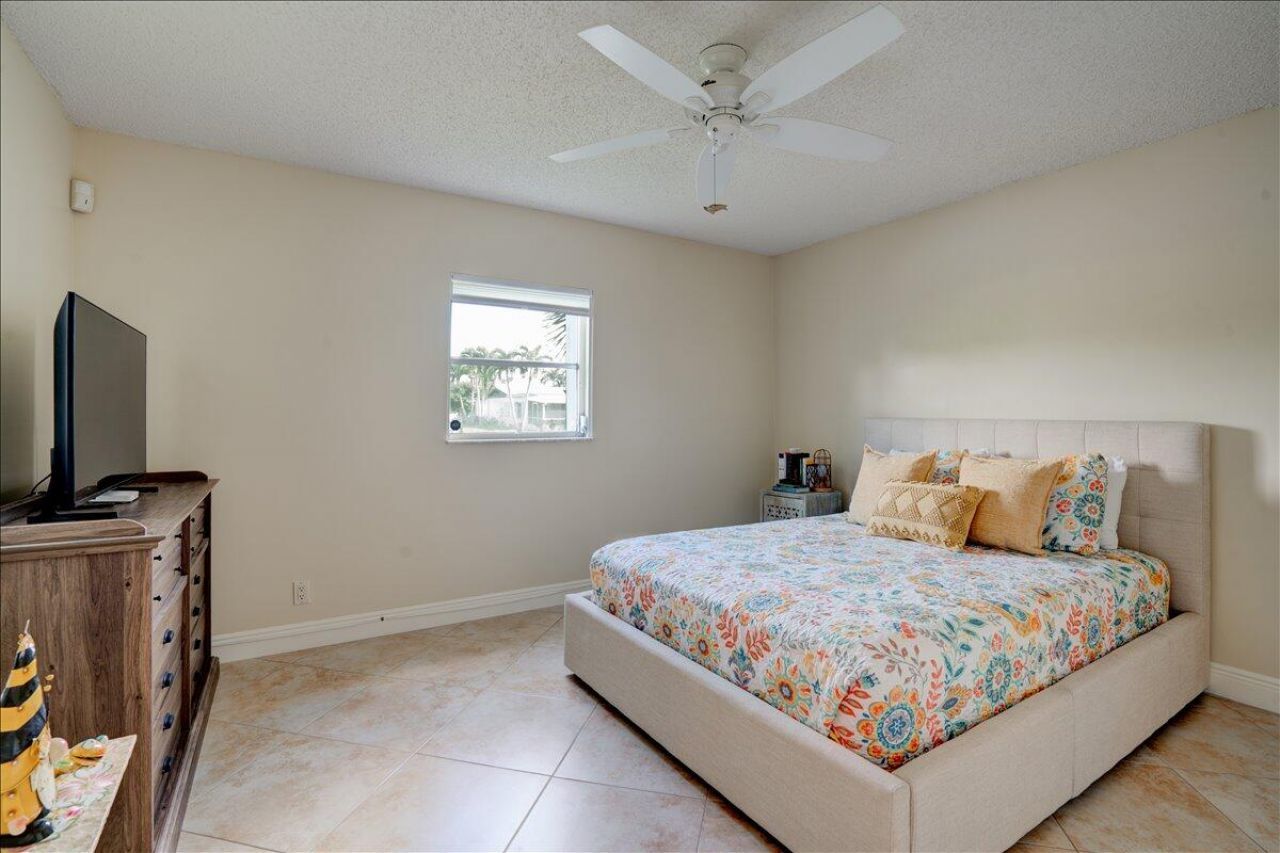 14315 Amapola Drive, Delray Beach, FL 33484 Photo