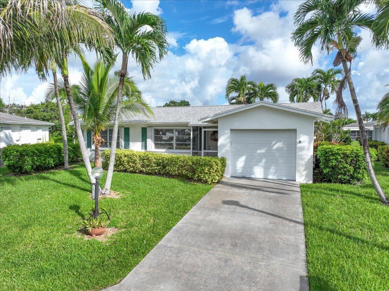 14315 Amapola Drive, Delray Beach, FL 33484 Photo