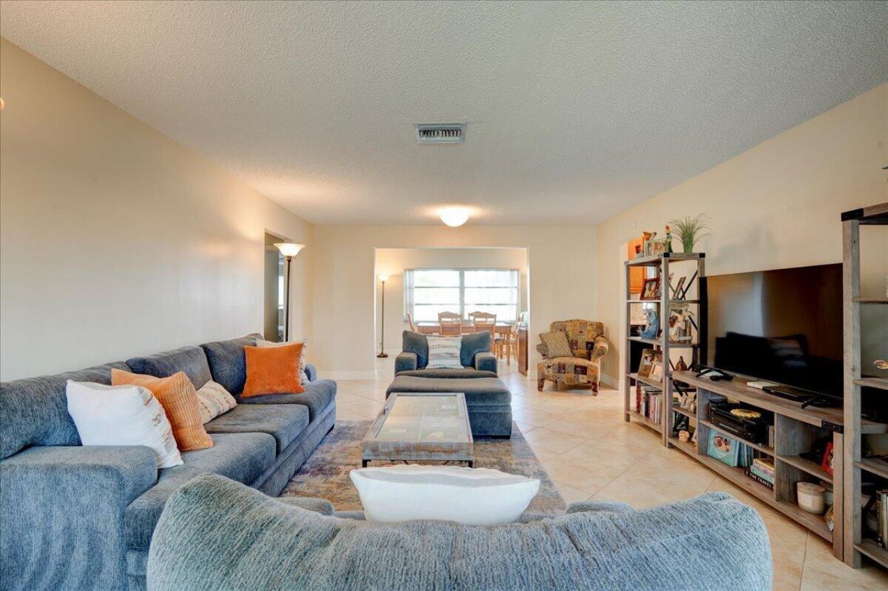 14315 Amapola Drive, Delray Beach, FL 33484 Photo