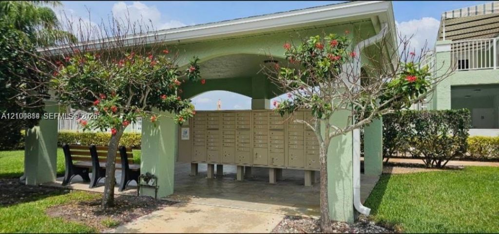 2058 SE Wild Meadow Cir, Unit 101, Port Saint Lucie, FL 34952 Photo