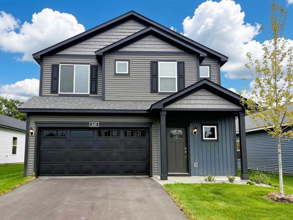 418 Redwood Street N, Cambridge, MN 55008