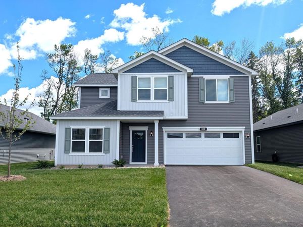 810 Spruce Street N, Cambridge, MN 55008