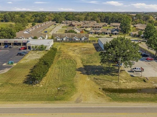4516 S Stadium Boulevard , Jonesboro, AR 72404