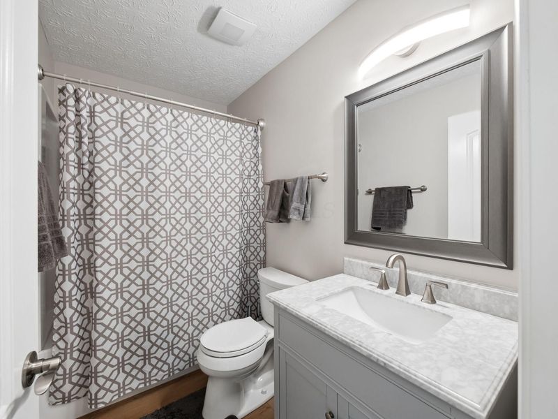2497 Abbey Knoll Drive, Lewis Center, OH 43035 Photo 46