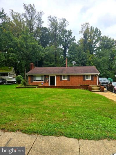 6405 WOODLAND ROAD, SUITLAND, MD 20746