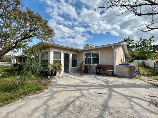 816 62ND AVENUE NE, ST PETERSBURG, FL 33702