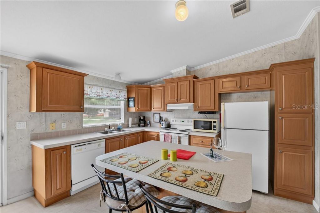 13550 Highway 40 E, Dunnellon, FL 34431 Photo
