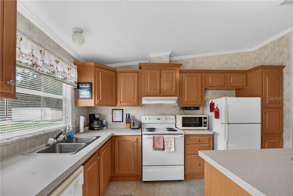 13550 Highway 40 E, Dunnellon, FL 34431 Photo
