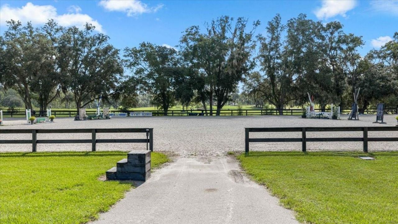 11140 NW 160th Avenue, Morriston, FL 32668 Photo