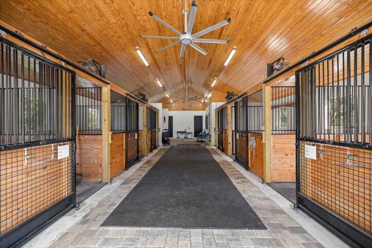 11140 NW 160th Avenue, Morriston, FL 32668 Photo