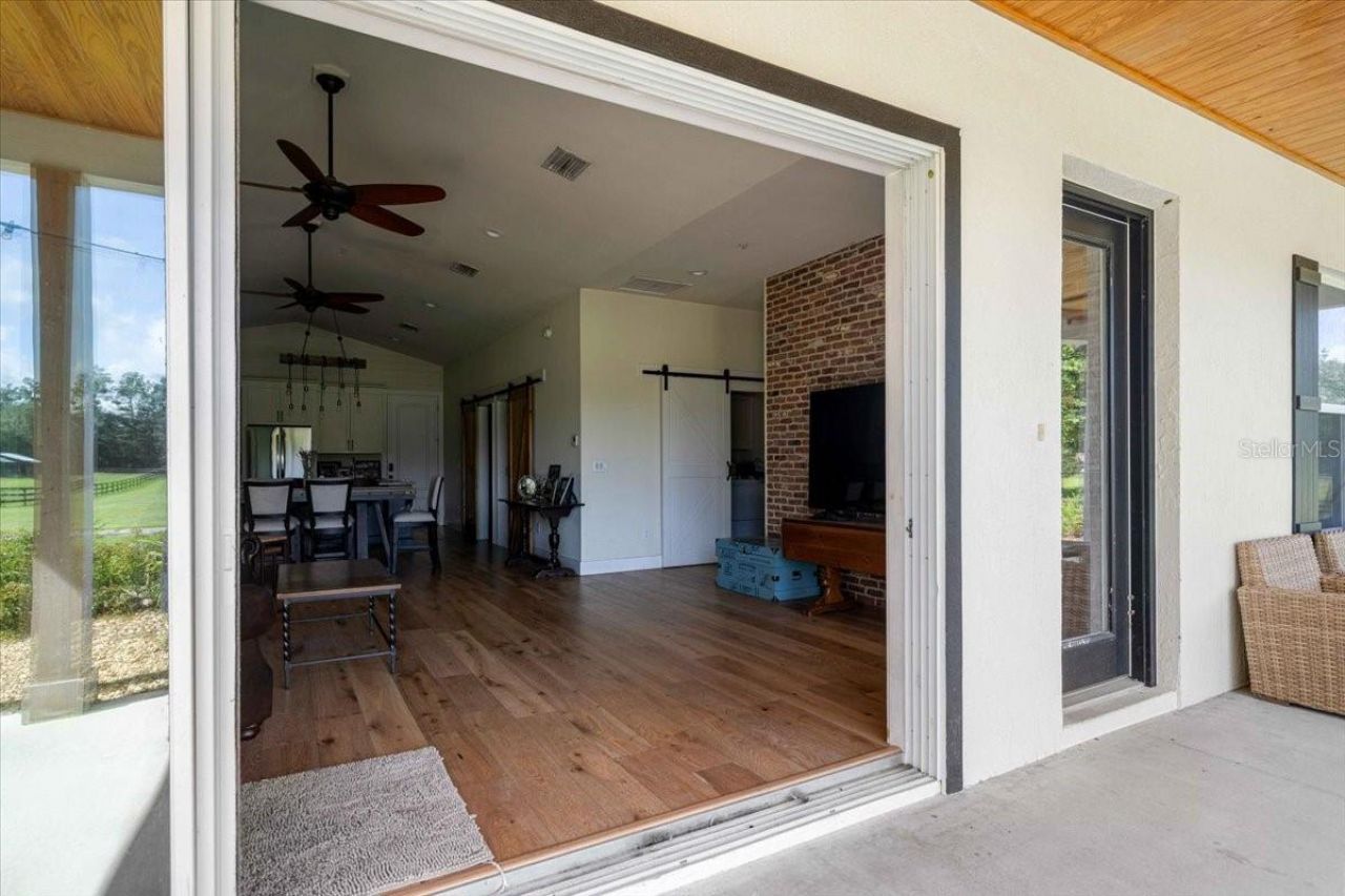11140 NW 160th Avenue, Morriston, FL 32668 Photo