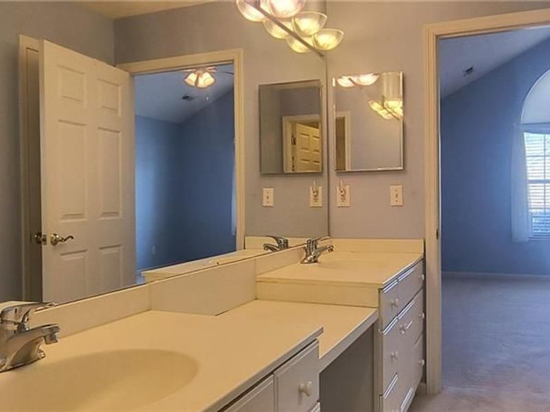 2691 Prestwick Village Circle, Springfield, OH 45503 Photo 23