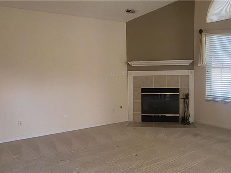 2691 Prestwick Village Circle, Springfield, OH 45503 Photo 5