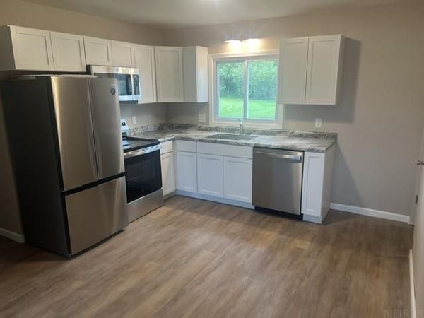 1108 Eleanor Drive, Waterloo, IA 50701