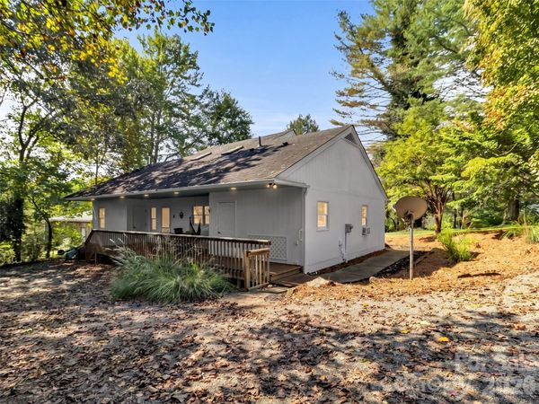 136 Buchanan Loop, Webster, NC 28779