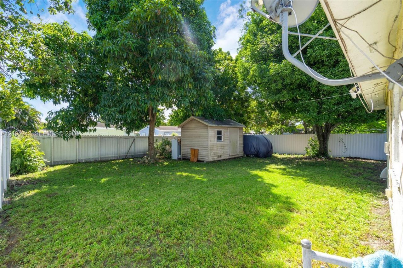6404 SW 22nd St , Miramar, FL 33023 Photo