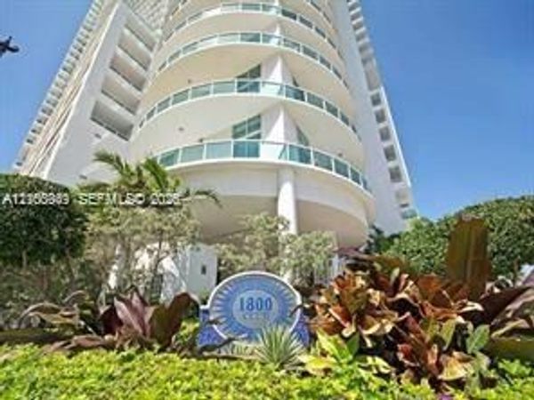 1800 N Bayshore Dr , Unit 2704, Miami, FL 33132