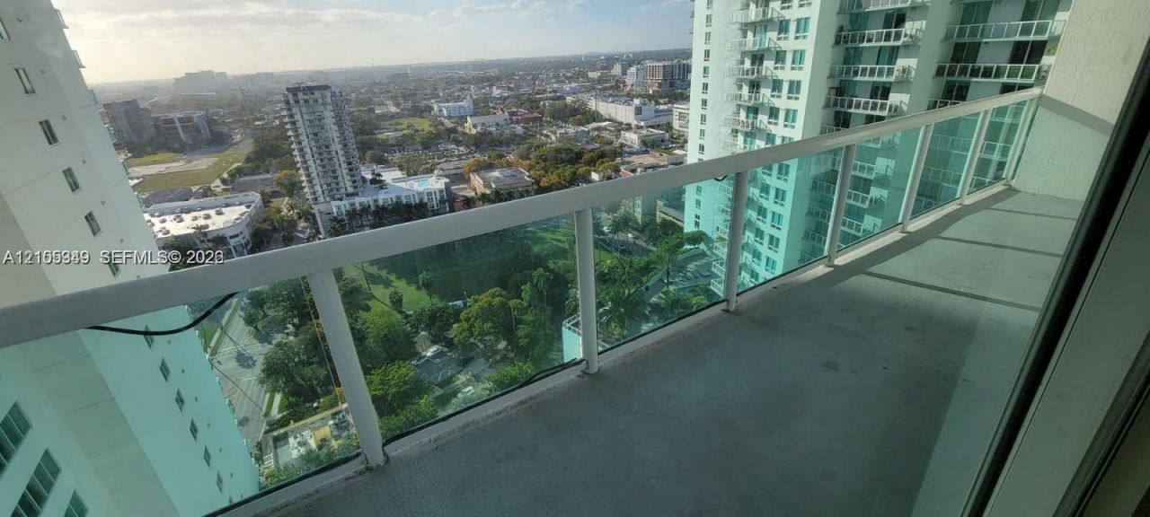 1800 N Bayshore Dr, Unit 2704, Miami, FL 33132 Photo