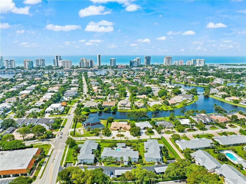 711 Neapolitan Way , Unit 711, Naples, FL 34103 Photo