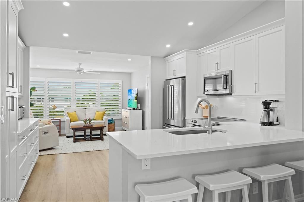 711 Neapolitan Way , Unit 711, Naples, FL 34103 Photo
